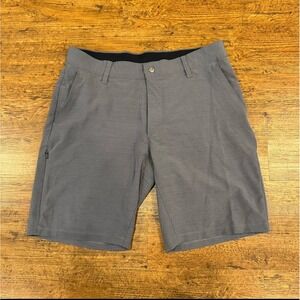 BYLT Gray Performance Golf Outdoor Preppy Casual Chino Kinetic Shorts Men L 34x9
